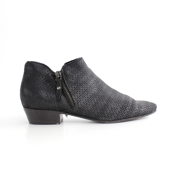 Soft Perforated Leather Ankle Boots Booties Shoes - Picture 2 of 8